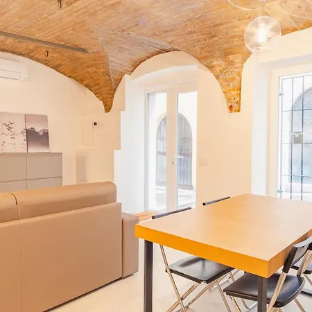 Appartement Da Silvana In Piazza Duomo - Italian Homing